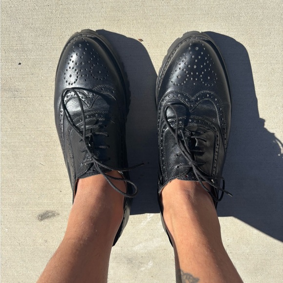 Oxfords - Picture 4 of 8